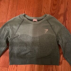 Gym shark workout top